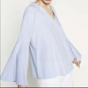 Zara Woman bell sleeve Seersucker v-neck blouse